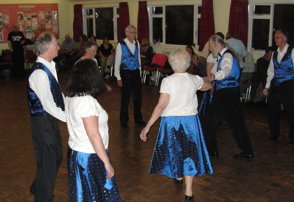 Mozaic Dancing at Northampton Ceilidhs